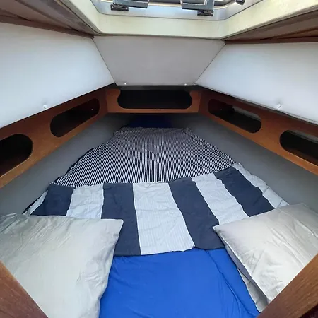 El Velero Hotel en barco *